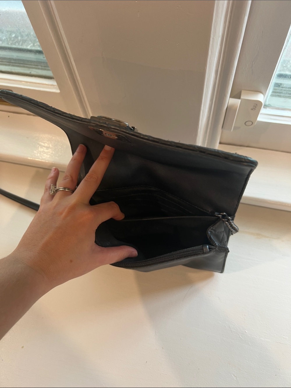 Authentic CHANEL Black Quilted Leather Chain Crossbody Bag - Picture 3 of 4